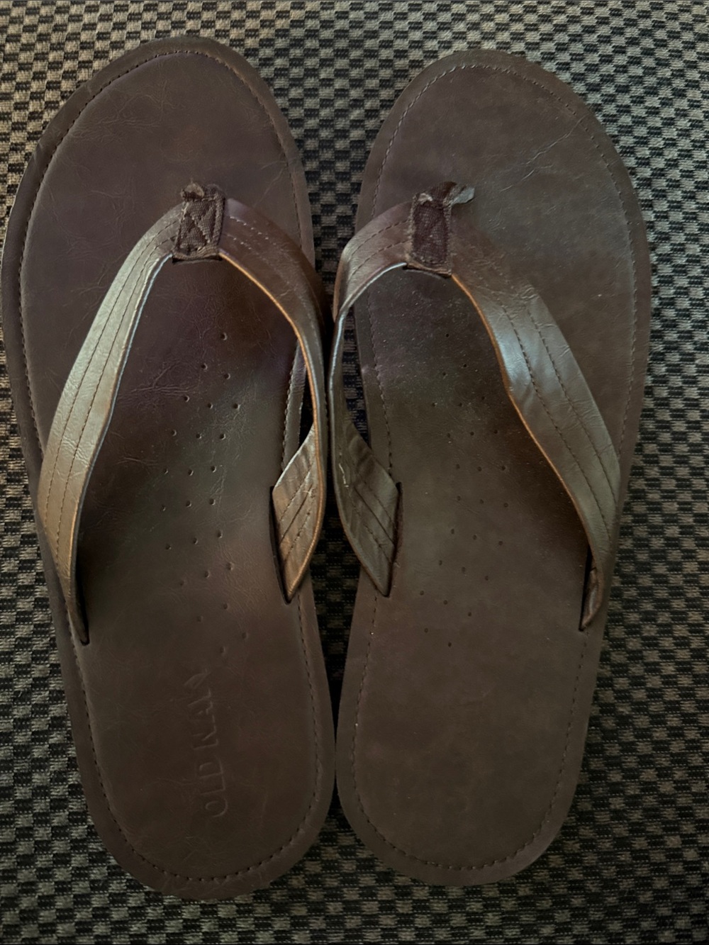Old Navy Brown Faux-Leather Men’s Flip Flops